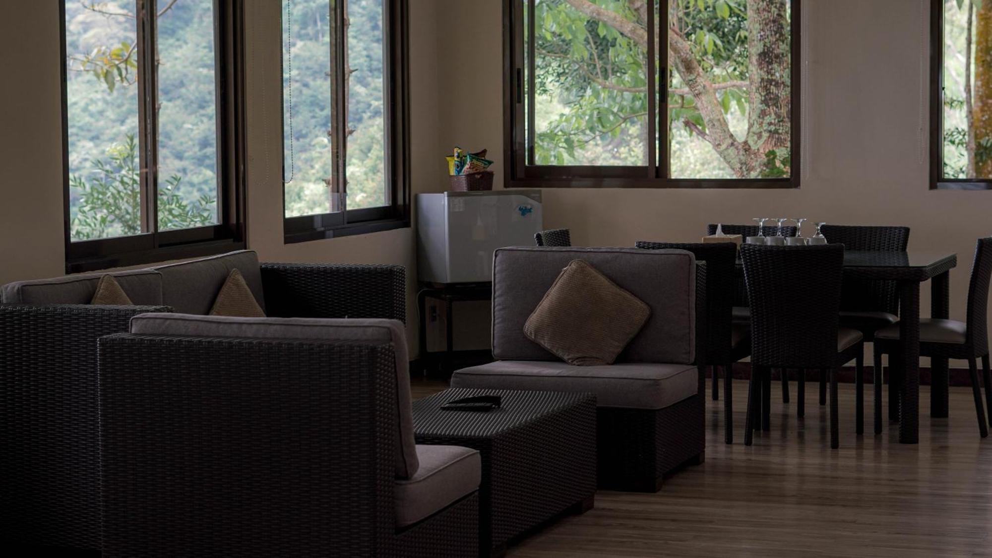 Damar Langit Resort Cisarua Ngoại thất bức ảnh
